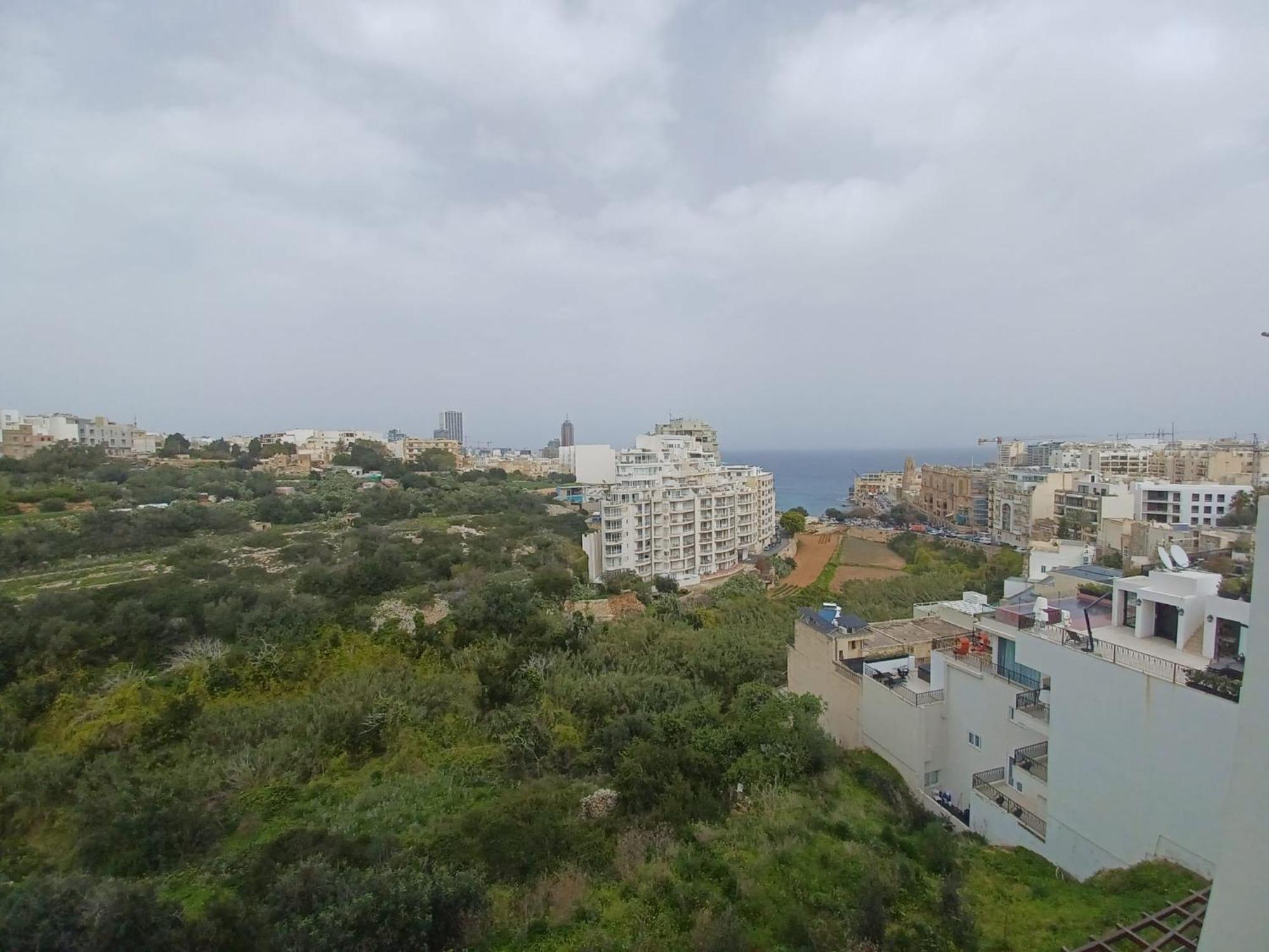 Spectacular Distant Seaview Apt Sliema Exterior foto
